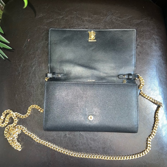 Black Burberry Purse - Picture 5 of 5